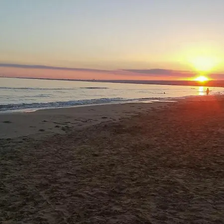 Prázdninový dům Paradise By The Sea